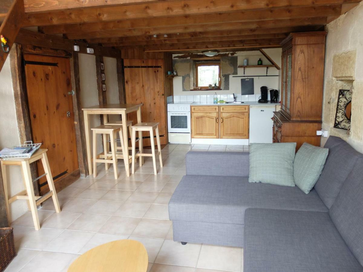Le Bon Coeur Bed & Breakfast Ygrande ภายนอก รูปภาพ